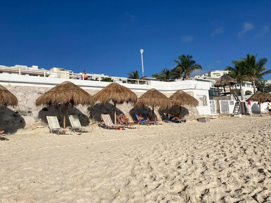 Cancun Oceanfront, Entire Apartment Exterior foto